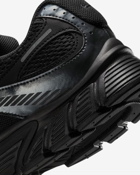 Оригинальные кроссовки Nike V5 RNR "Black/Anthracite/Black" (HJ5228-001) HJ5228-001 фото