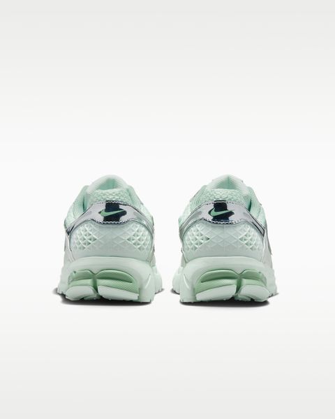 Оригинальные кроссовки Nike Zoom Vomero 5 "Barely Green/Steam/Spruce Aura/Metallic Silver" (IV4311-300) IV4311-300 фото
