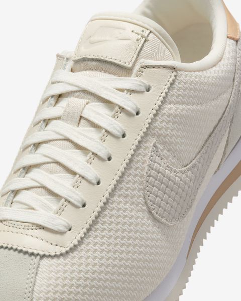 Оригинальные кроссовки Nike Wmns Cortez "Pearl White/Pale Ivory/Vachetta Tan/Sail" (IB8879-211) IB8879-211 фото