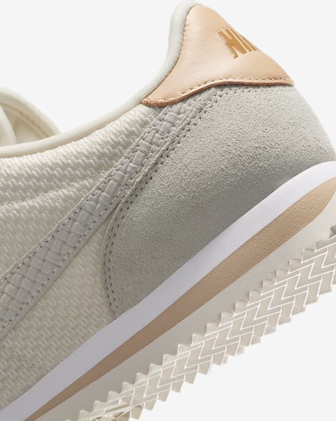 Оригинальные кроссовки Nike Wmns Cortez "Pearl White/Pale Ivory/Vachetta Tan/Sail" (IB8879-211) IB8879-211 фото