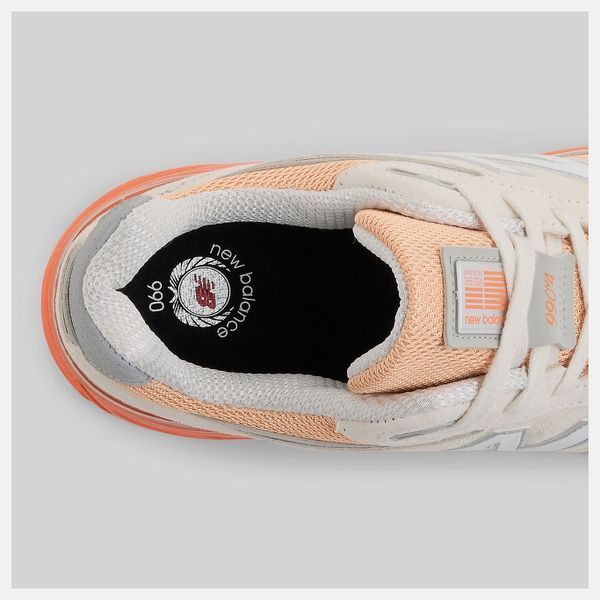 Оригінальні кросівки New Balance 990v4 Made in USA "Moonbeam / Dried Orange" (U990MO4) U990MO4 фото