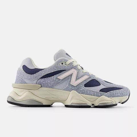 Оригінальні кросівки New Balance 9060 "Light Arctic Grey / Vintage Indigo" (U9060NVP) U9060NVP фото