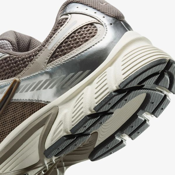 Оригинальные мужские кроссовки Nike V5 RNR "Cave Stone / Black / College Grey" (HJ5228-200) HJ5228-200 фото