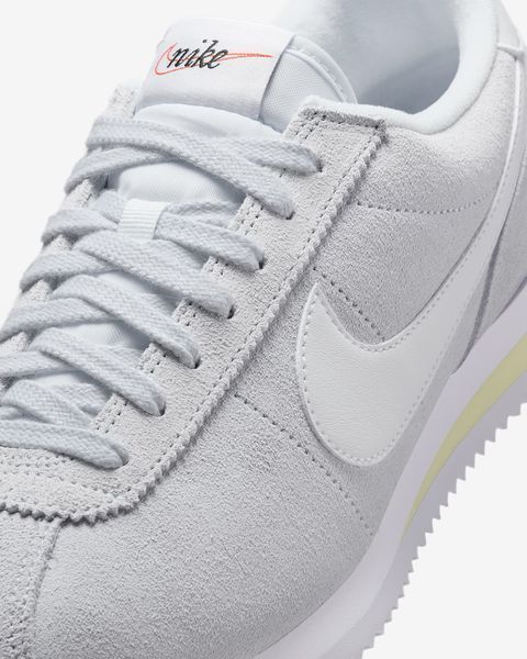 Оригінальні кросівки Nike Wmns Cortez "Football Grey/Alabaster/Black/White" (IB1857-001) IB1857-001 фото
