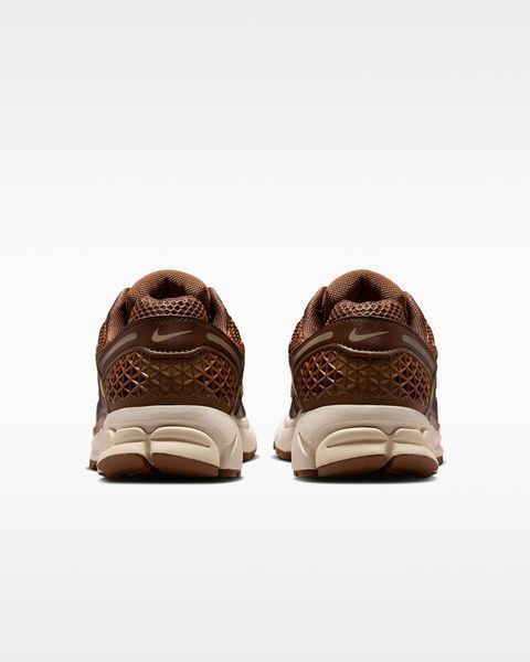 Оригинальные кроссовки Nike Zoom Vomero 5 "Cacao Wow/Light British Tan/Dark Driftwood/Light Khaki" (FJ2028-200) FJ2028-200 фото