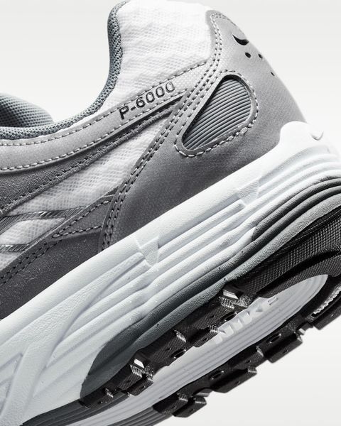 Оригінальні кросівки Nike P-6000 "White/Metallic Cool Grey / Black" (IR2004-100) IR2004-100 фото