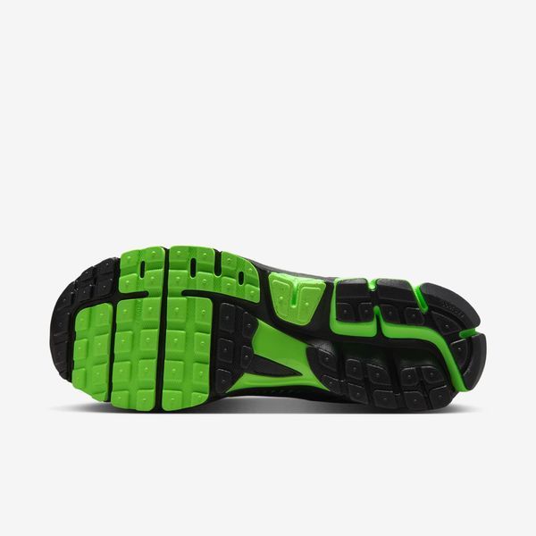 Оригинальные мужские кроссовки Nike Zoom Vomero 5 "Metallic Pewter/Flat Pewter/Black/Green Strike" (IB2988-001) IB2988-001 фото