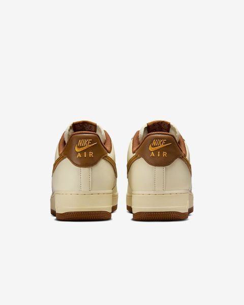 Оригінальні чоловічі кросівки Nike Air Force 1 '07 LV8 "Coconut Milk/Canyon Gold/Light British Tan" (IB7719-113) IB7719-113 фото