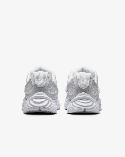 Оригінальні кросівки Nike V5 RNR "White/Black/Metallic Silver/White" (HQ7901-101) HQ7901-101 фото