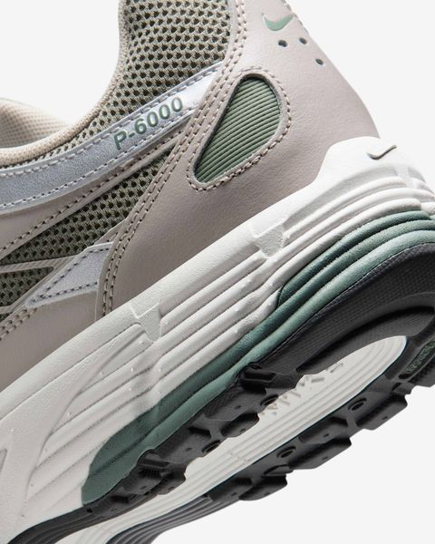 Оригінальні кросівки Nike P-6000 "Cream II / Anthracite / Metallic Silver / Clay Green" (CD6404-203) CD6404-203 фото