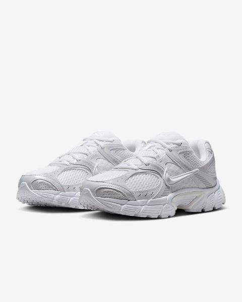 Оригінальні кросівки Nike V5 RNR "White/Black/Metallic Silver/White" (HQ7901-101) HQ7901-101 фото