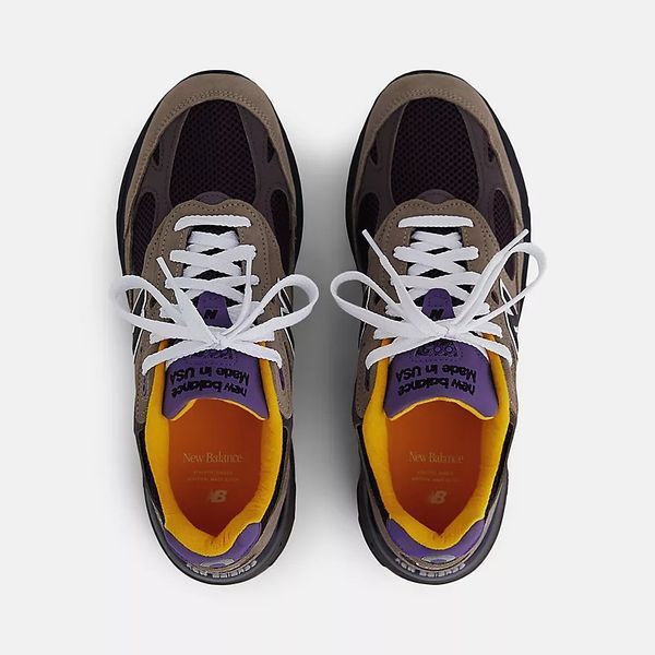 Оригінальні кросівки New Balance 993 Made in USA "Mushroom/Midnight Violet" (U993MU) U993MU фото