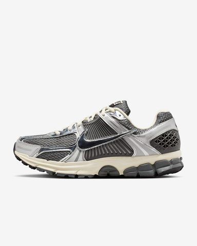 Оригінальні чоловічі кросівки Nike Zoom Vomero 5 "Iron Grey/Metallic Silver/Coconut Milk/Chrome" (IM3486-001) IM3486-001 фото