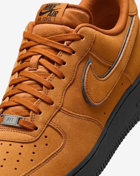 Оригинальные мужские кроссовки Nike Air Force 1 '07 LV8 "Desert Ochre/Black/Desert Ochre" (HQ1966-700) HQ1966-700 фото