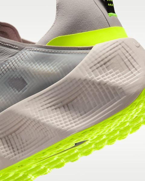 Оригинальные кроссовки Nike Ava Rover "Moon Particle/Black/Volt Ice" (DX4215-207) DX4215-207 фото