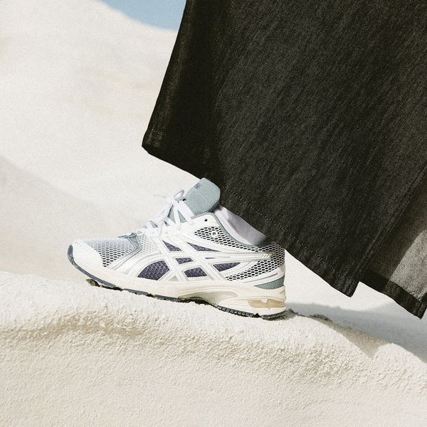Оригінальні кросівки ASICS GEL-DS Trainer 14 "White / Pure Silver" (1203A607-100) 1203A607-100 фото