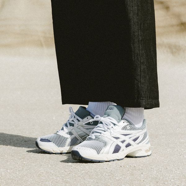 Оригінальні кросівки ASICS GEL-DS Trainer 14 "White / Pure Silver" (1203A607-100) 1203A607-100 фото