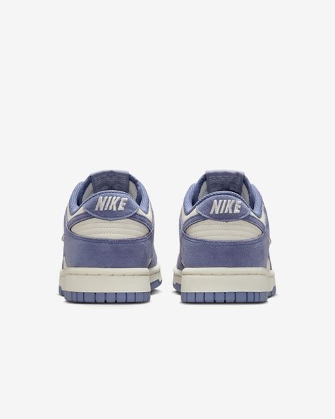 Оригінальні кросівки Nike Wmns Dunk Low "Sail/Metallic Gold/World Indigo" (IB4417-103) IB4417-103 фото
