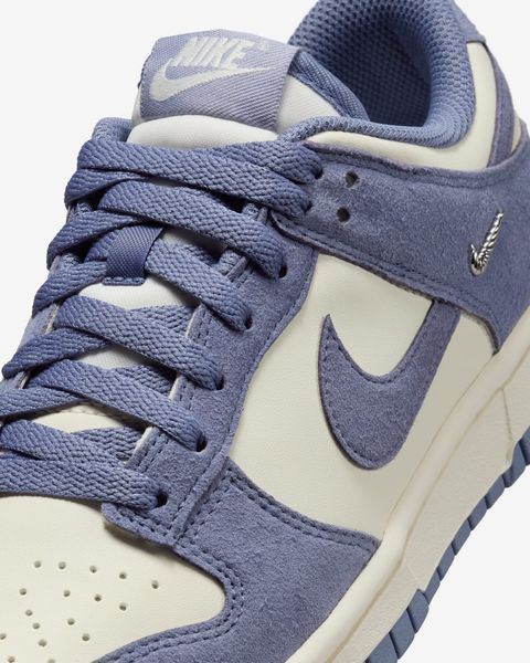 Оригінальні кросівки Nike Wmns Dunk Low "Sail/Metallic Gold/World Indigo" (IB4417-103) IB4417-103 фото