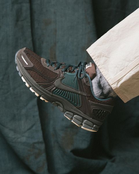 Оригинальные мужские кроссовки Nike Zoom Vomero 5 PRM "Baroque Brown / Medium Ash / Velvet Brown" (FQ8174-237) FQ8174-237 фото