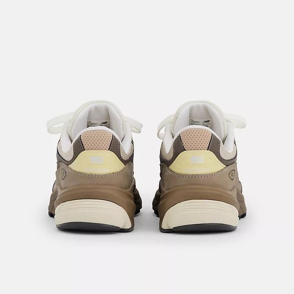 Оригінальні кросівки New Balance 990v6 Made in USA "Driftwood/Timberwolf/Mushroom" (U990SG6) U990SG6 фото
