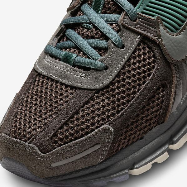 Оригинальные мужские кроссовки Nike Zoom Vomero 5 PRM "Baroque Brown / Medium Ash / Velvet Brown" (FQ8174-237) FQ8174-237 фото