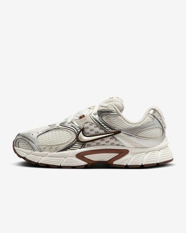 Оригінальні кросівки Nike V5 RNR "Sail/Fauna Brown/Phantom/Light Orewood Brown" (HQ7901-102) HQ7901-102 фото
