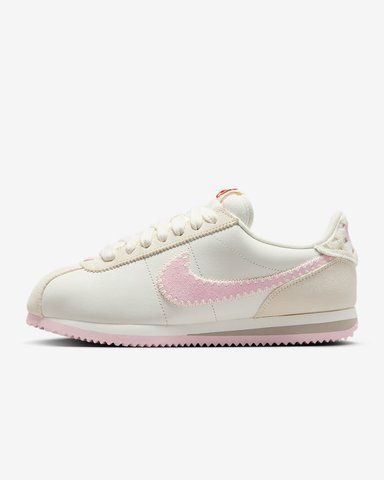 Оригінальні жіночі кросівки Nike Wmns Cortez Leather Valentine's Day "Sail/College Grey/Pink Foam" (HV6012-161) HV6012-161 фото