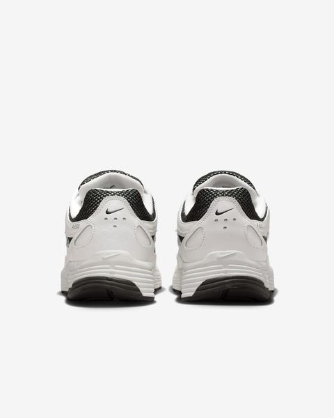 Оригінальні кросівки Nike P-6000 "Sail/Medium Ash/Phantom/Off Noir" (IO8711-101) IO8711-101 фото