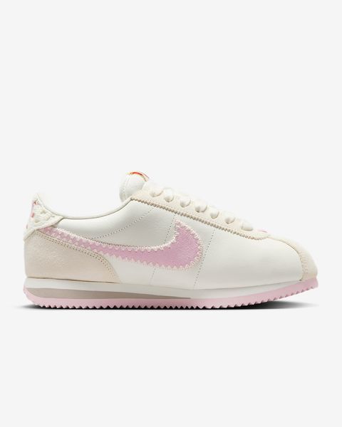 Оригінальні жіночі кросівки Nike Wmns Cortez Leather Valentine's Day "Sail/College Grey/Pink Foam" (HV6012-161) HV6012-161 фото