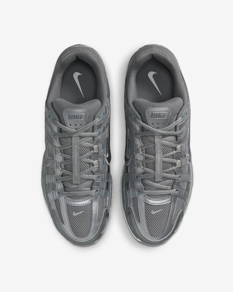 Оригинальные мужские кроссовки Nike P-6000 "Metallic Cool Grey/White/Wolf Grey" (CD6404-023) CD6404-023 фото