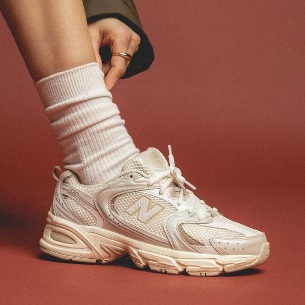 Оригінальні жіночі кросівки New Balance 530 "Beige / Angora" (MR530AA) MR530AA фото