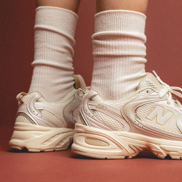Оригінальні жіночі кросівки New Balance 530 "Beige / Angora" (MR530AA) MR530AA фото