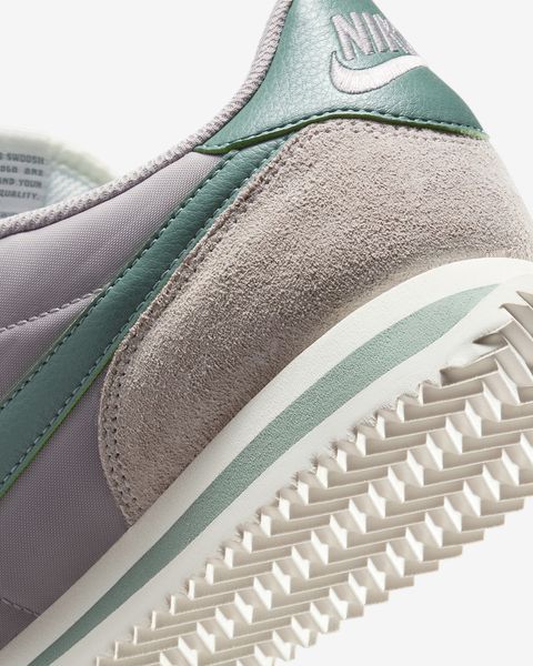Оригінальні чоловічі кросівки Nike Cortez Textile "College Grey/Sail/Clay Green" (HF0263-004) HF0263-004 фото