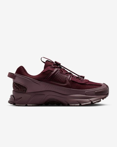 Оригінальні кросівки Nike Wmns Zoom Vomero Roam "Tart/Dark Team Red/Racer Blue/Burgundy Crush" (HQ2181-500) HQ2181-500 фото