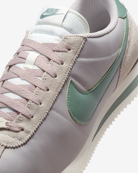 Оригінальні чоловічі кросівки Nike Cortez Textile "College Grey/Sail/Clay Green" (HF0263-004) HF0263-004 фото