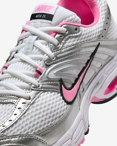 Оригінальні кросівки Nike Air Max Moto 2K "White/Metallic Silver/Black/Pink Spell" (HQ2056-101) HQ2056-101 фото