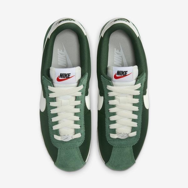Оригінальні кросівки Nike Cortez "Fir / Sail / Light Silver / Sail" (DZ2795-300) DZ2795-300 фото