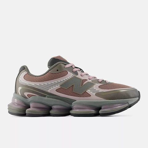 Оригінальні кросівки New Balance 2000 Abzorb "Ice wine / Earth Shadow" (U20002T8) U20002T8 фото