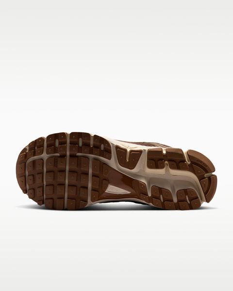 Оригинальные кроссовки Nike Zoom Vomero 5 "Cacao Wow/Light British Tan/Dark Driftwood/Light Khaki" (FJ2028-200) FJ2028-200 фото