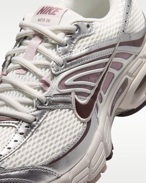 Оригинальные кроссовки Nike Air Max Moto 2K "Phantom/Metallic Silver/Particle Pink/Tattoo" (IX0374-030) IX0374-030 фото