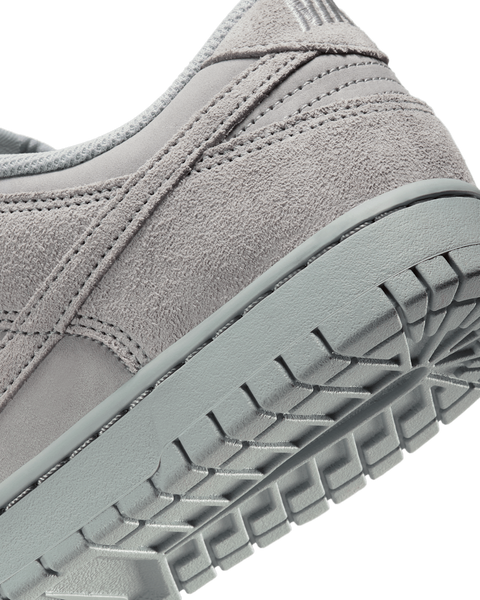 Оригінальні чоловічі кросівки Nike Dunk Low Retro SE "Wolf Grey" (IB6651-002) IB6651-002 фото
