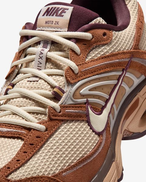 Оригинальные мужские кроссовки Nike Air Max Moto 2K "Light British Tan/Cream II/Linen/Coconut Milk" (IQ3410-281) IQ3410-281 фото