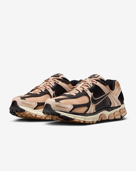 Оригинальные женские кроссовки Nike Wmns Zoom Vomero 5 "Sanddrift / Hemp / White / Black" (FJ2028-106) FJ2028-106 фото