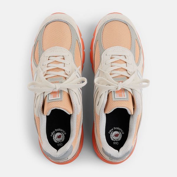 Оригінальні кросівки New Balance 990v4 Made in USA "Moonbeam / Dried Orange" (U990MO4) U990MO4 фото