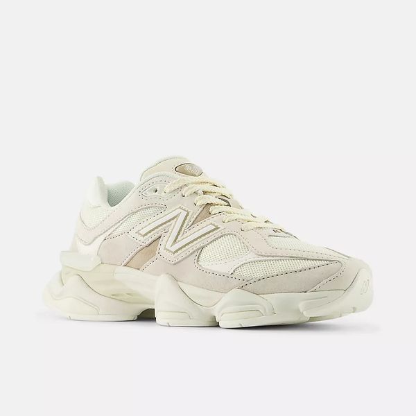 Оригінальні кросівки New Balance 9060 "Linen / Timberwolf" (U90604IJ) U90604IJ фото