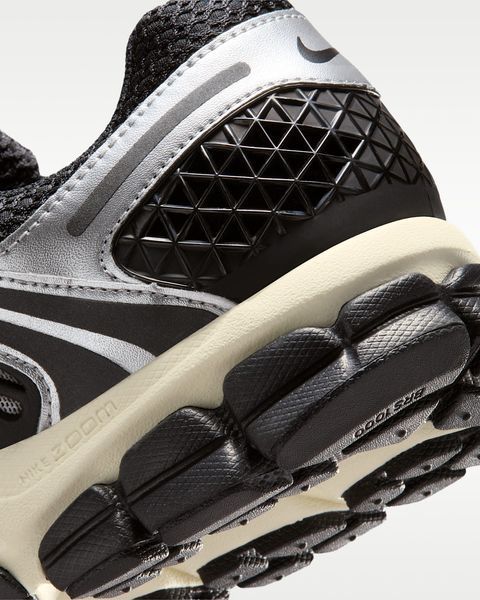 Оригинальные кроссовки Nike Zoom Vomero 5 "Black / Metallic Silver / Coconut Milk / Chrome" (IM3486-003) IM3486-003 фото
