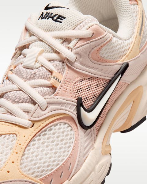 Оригінальні кросівки Nike V5 RNR "Chalk/Silt Red/Arctic Orange" (II6294-102) II6294-102 фото