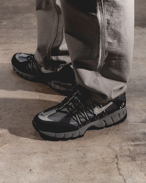 Оригінальні чоловічі кросівки Nike Air Humara QS "Black / Metallic Silver" (FJ7098-002) FJ7098-002 фото