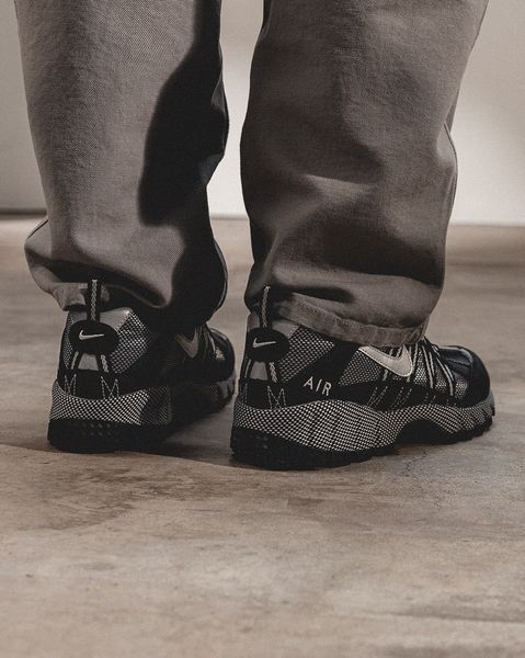 Оригінальні чоловічі кросівки Nike Air Humara QS "Black / Metallic Silver" (FJ7098-002) FJ7098-002 фото